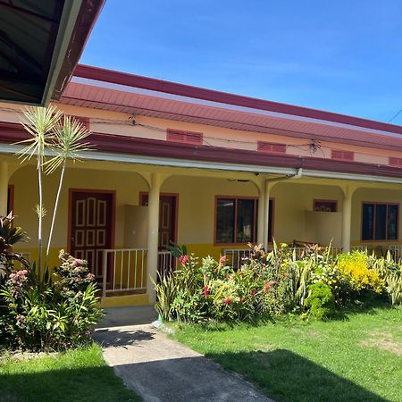 Uptown Guesthouse Siquijor Bagian luar foto