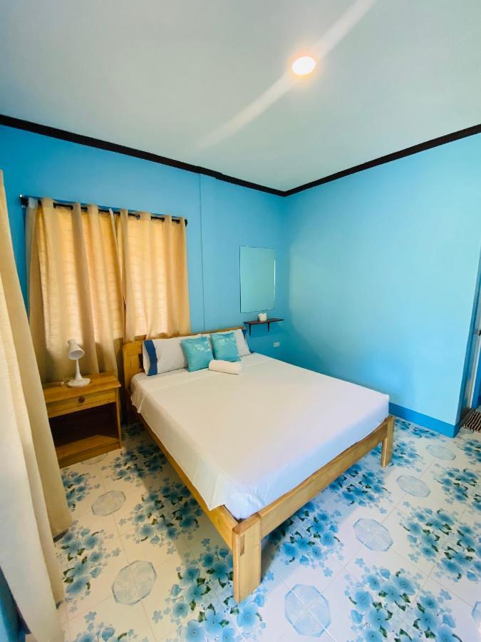 Uptown Guesthouse Siquijor Ruang foto