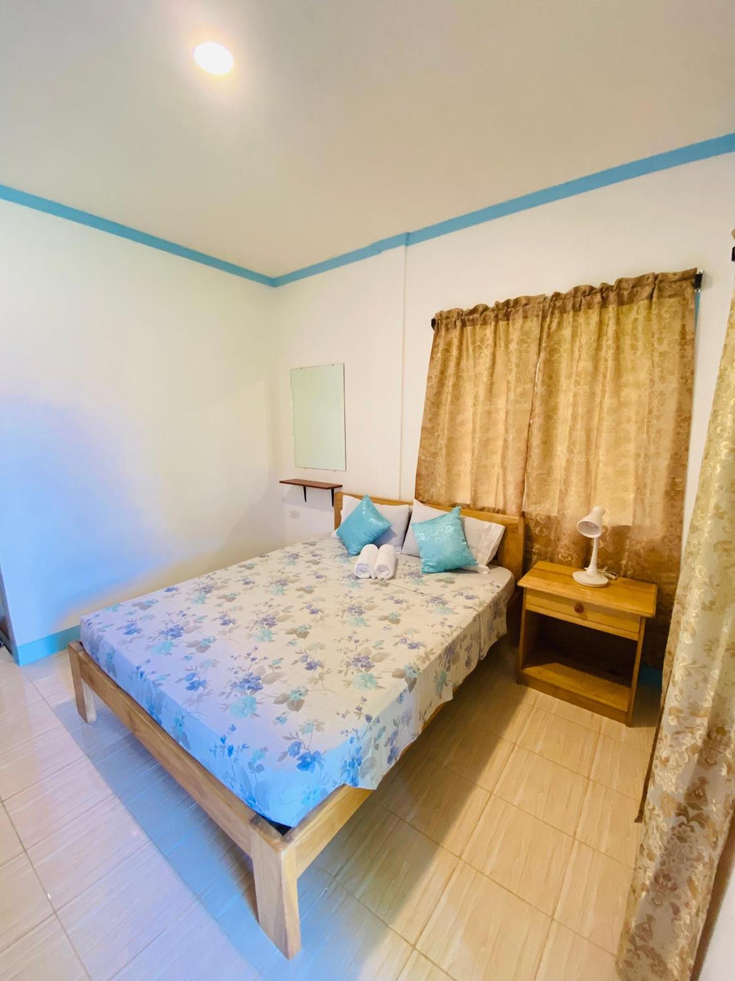 Uptown Guesthouse Siquijor Ruang foto