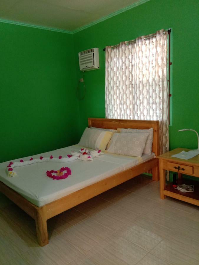 Uptown Guesthouse Siquijor Bagian luar foto