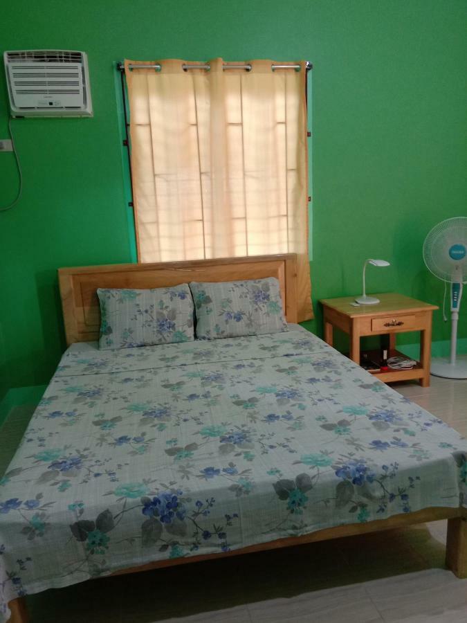 Uptown Guesthouse Siquijor Bagian luar foto